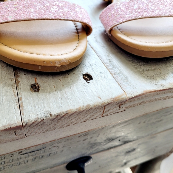 Girl's Size 4 Bebe Girls Pink Chunky Glitter Sparkle Sandals Ankle Strap - Picture 13 of 13